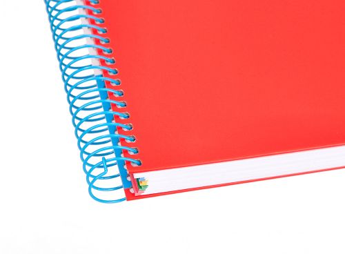 Caderno espiral din a4 antartik capa forrada 120 f 100 gr liso com bandas de cores 4 furos cor vermelho ,  , 74623 , 8423473746237